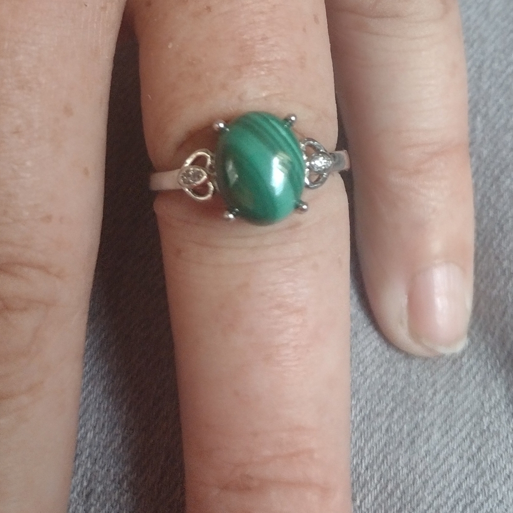 Natural 10mm Malachite Cabochon & 925-Silver Ring (s7)